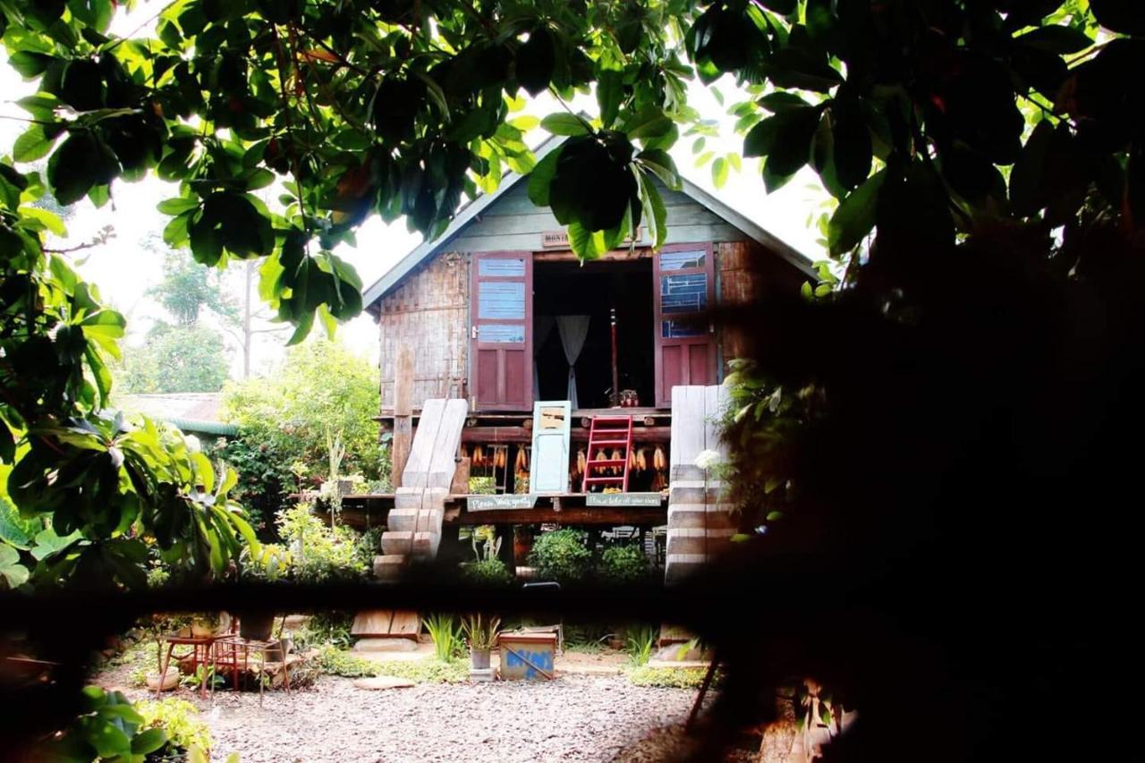 Montagnards Home Farm - Cà Phê Nhà Sàn Đắk Mil Duc Lap Exterior foto